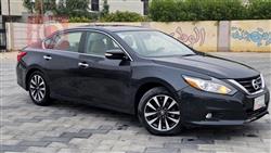 نيسان ألتيما